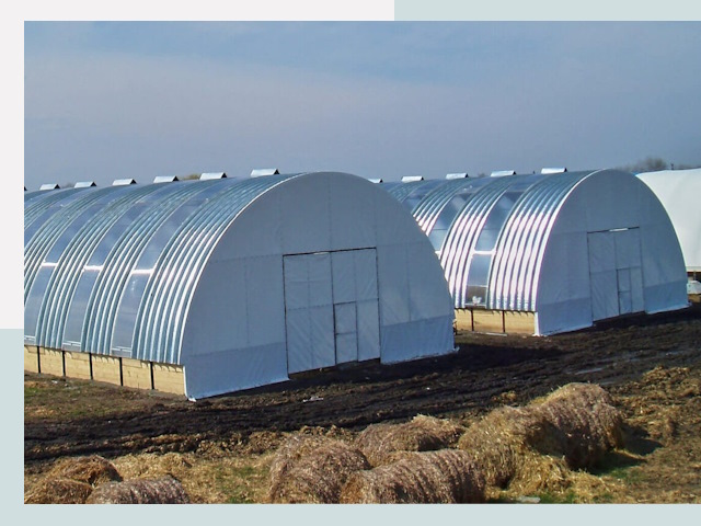 Сельскохозяйственные здания в Североуральске