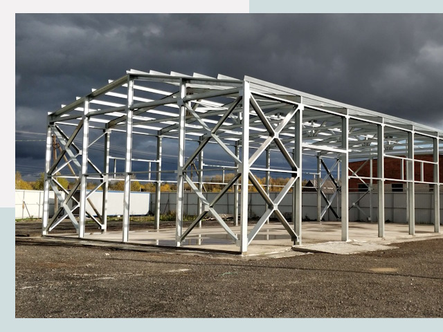 Двускатные ангары в Североуральск от 618 руб. за квадрат