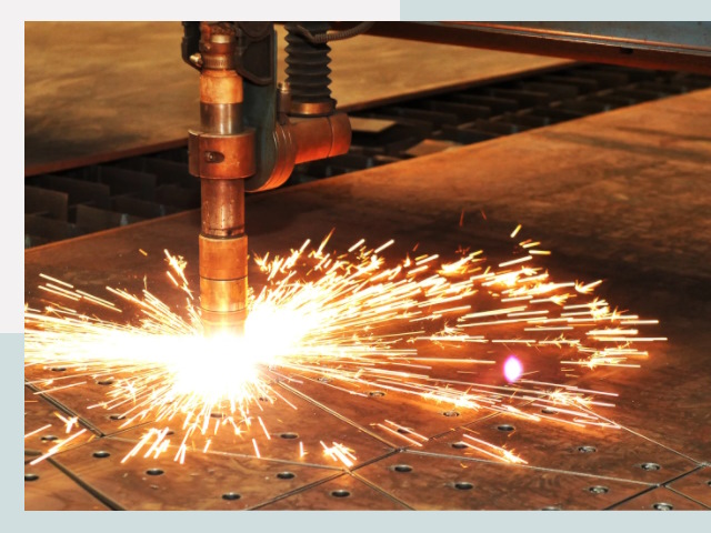 Плазменная резка металла в Североуральске от 618 руб.