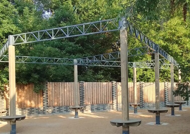 Терраса из металлоконструкций под ключ, проектирование, изготовление и монтаж от СтальСтрой-Сву